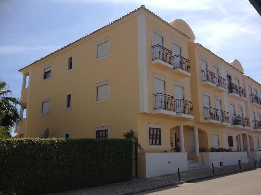 Lindo apartamento junto à Praia e Marina com Piscina Quarteira Esterno foto